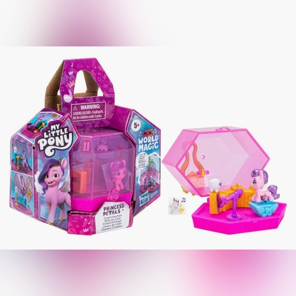 My Little Pony MINI PRINCESS PIPP PETALS Crystal Keychain Magic Portable Playset - Picture 1 of 11